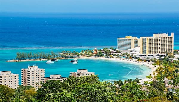 Playa de la bahía de Ocho Ríos