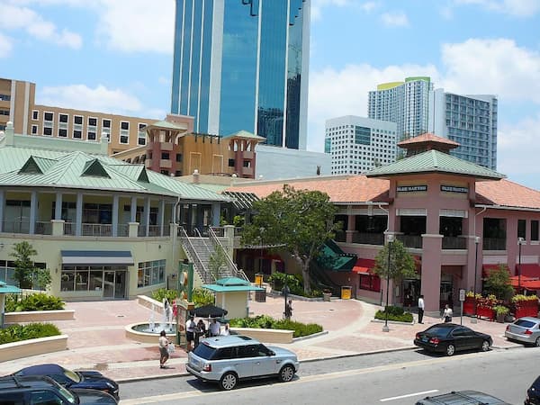 Pueblo Mary Brickell