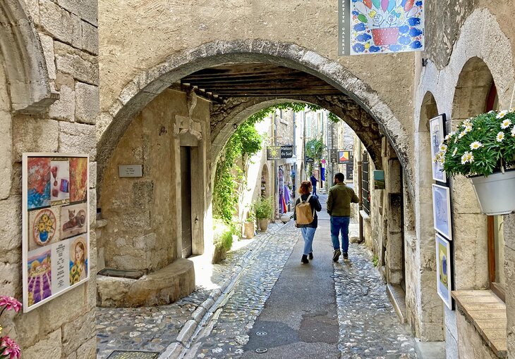 Pueblos en las colinas de Provenza