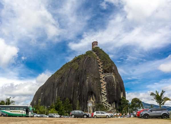 Qué Es La Roca De Guatapé