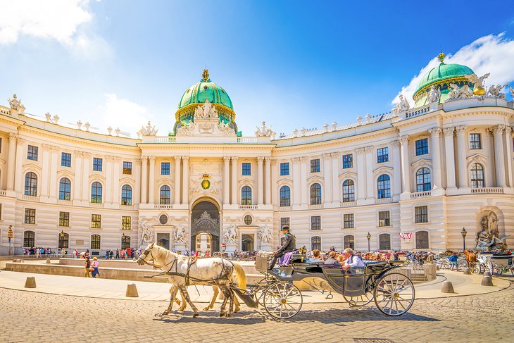 Recorrer los palacios de Viena