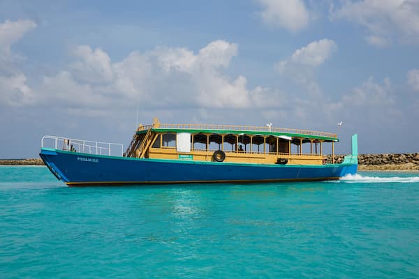 Recorriendo Las Islas En Barco