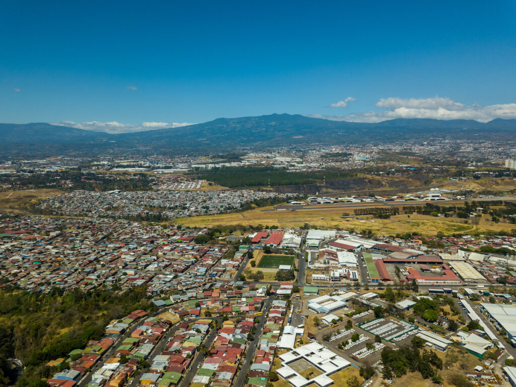 San José, Escazu, Santa Ana, Atenas, y Grecia