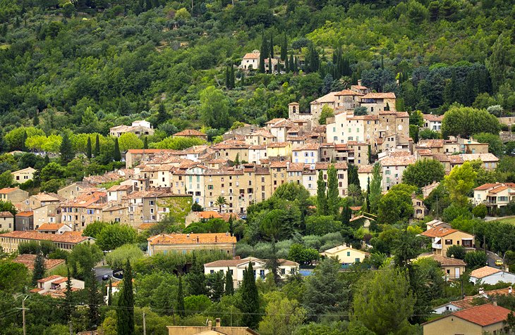 Seillans un hermoso pueblo encaramado