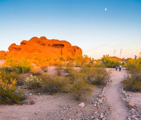 Sendero Hole-In-The-Rock en Papago Park