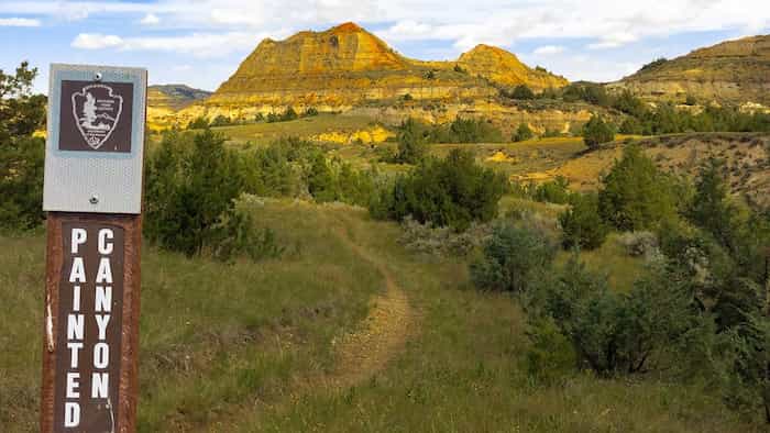 Sendero Painted Canyon, Parque Nacional Theodore Roosevelt, Dakota del Norte