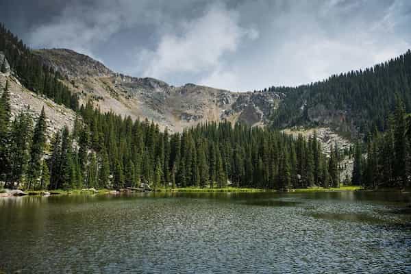 Sendero del lago Nambe-Caminatas cerca de Santa Fe