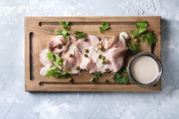Ternera con salsa de atún