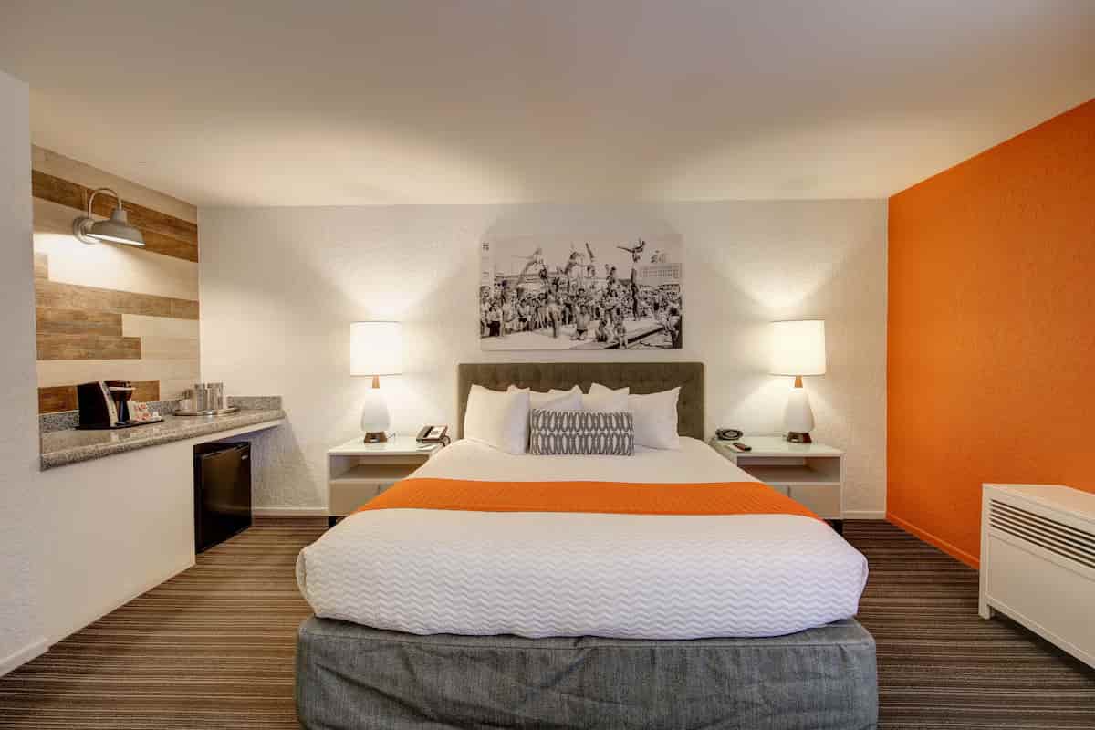 The Inn at Venice Beach-3