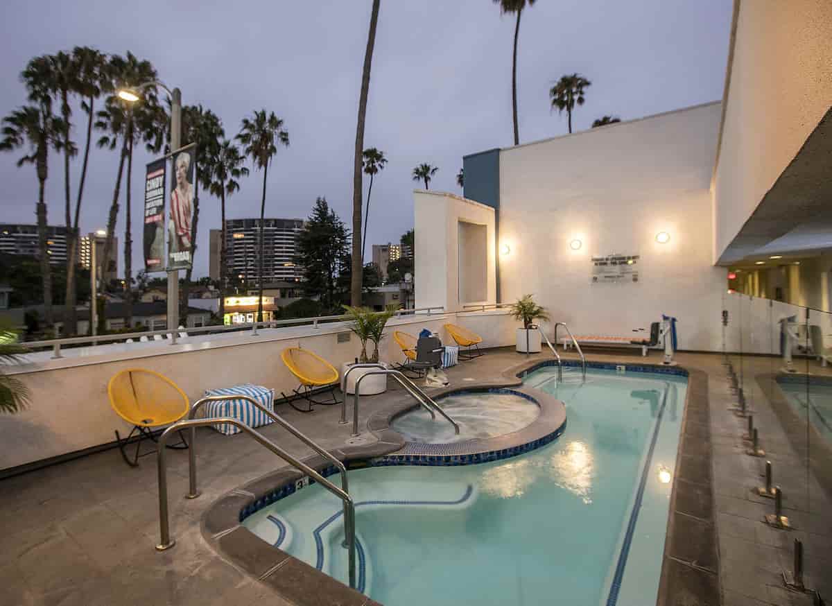 The Kinney-lugares para hospedarse en Venice Beach