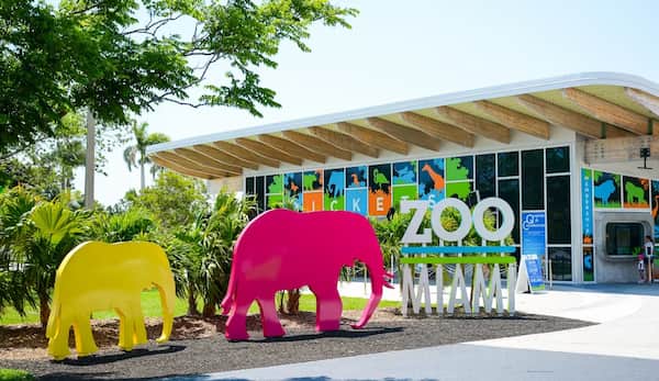 Tómese un tiempo para visitar el zoológico de Miami
