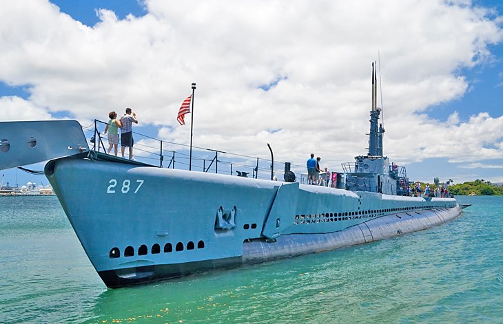 USS Bowfin
