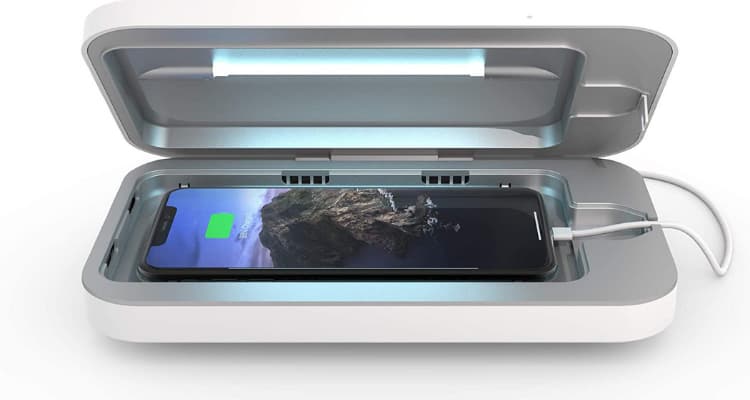 Un desinfectante para teléfonos inteligentes para mantener su teléfono limpio