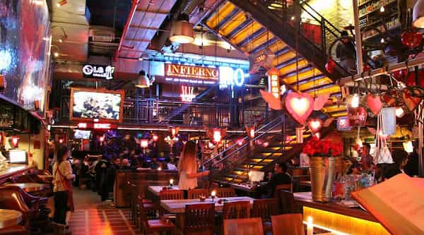 Visita Andrés DC para disfrutar de comida y música