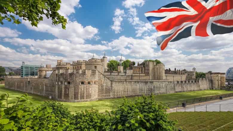 Visita lugares históricos