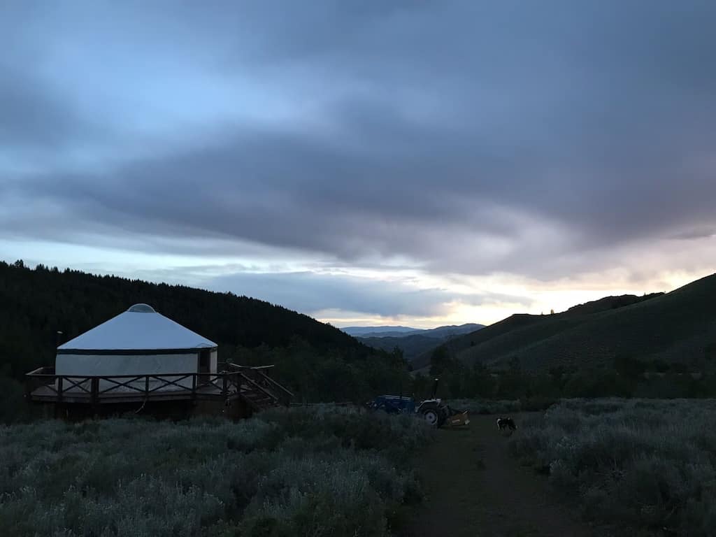 Yurta Backcountry-Alquileres de Yurtas en Idaho -1