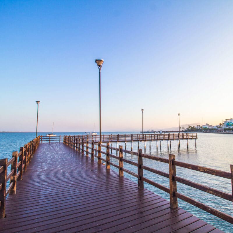 camine las pocas cuadras hasta el Malecón-que hacer en la.paz