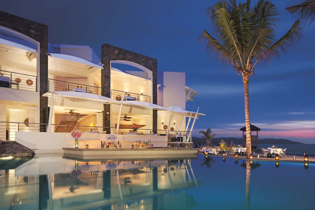 Dreams Vallarta Bay Resort & Spa-1