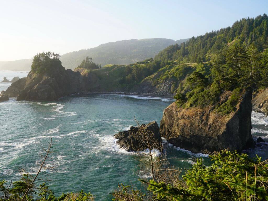 Mejores Lugares para Visitar en Agosto en EE.UU Costa de Oregón 