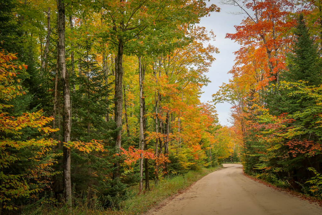 Lugares para Visitar en Octubre en EE.UU 
 Pictured Rocks, Michigan
