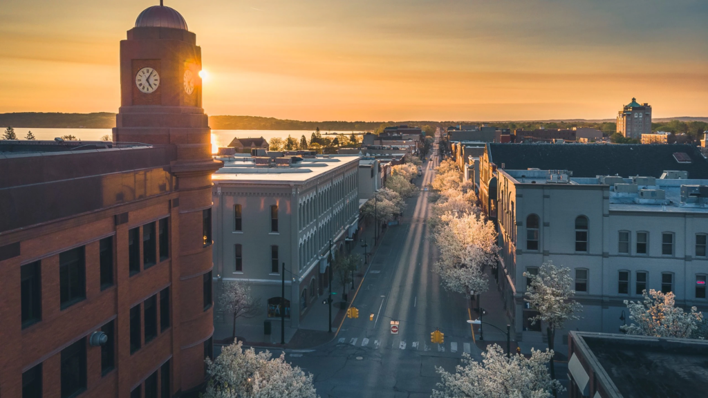 Mejores Lugares para Visitar en Julio en EE.UU Traverse City, Míchigan