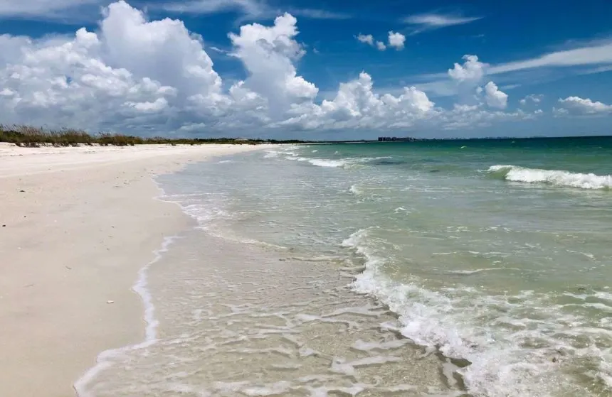 Mejores Lugares para Visitar en Julio en EE.UU Naples, Florida
