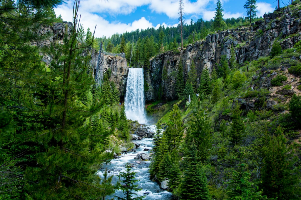 Mejores Lugares para Visitar en Agosto en EE.UU Bend, Oregon