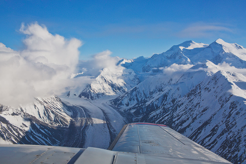 Mejores Lugares para Visitar en Agosto en EE.UU Parque Nacional Denali, Alaska