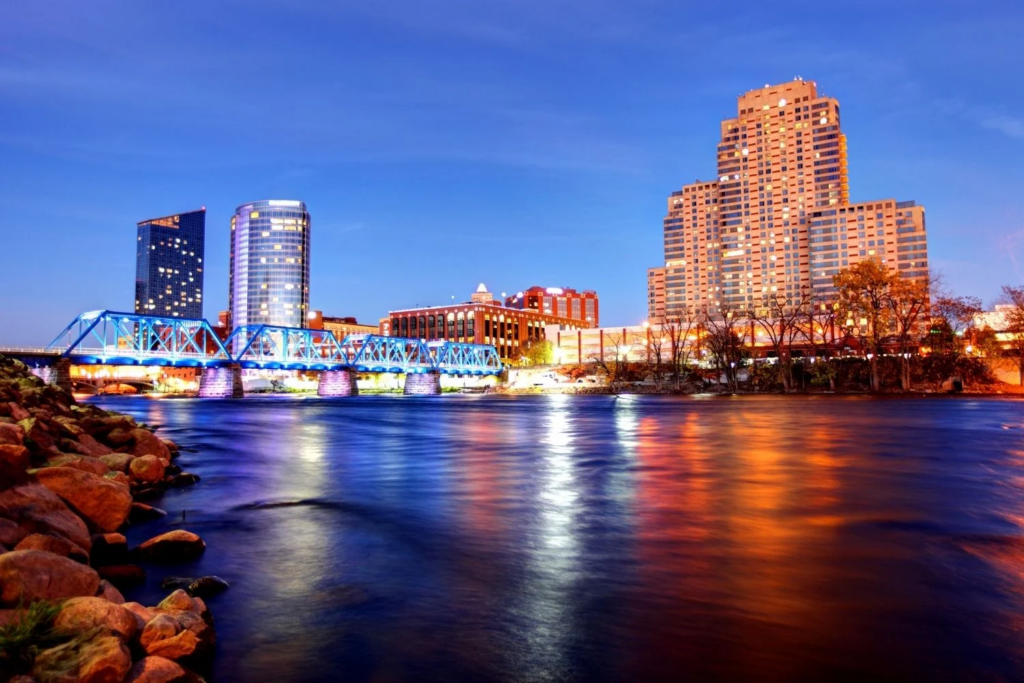 Mejores Lugares para Visitar en Septiembre en EE.UU Grand Rapids, Michigan