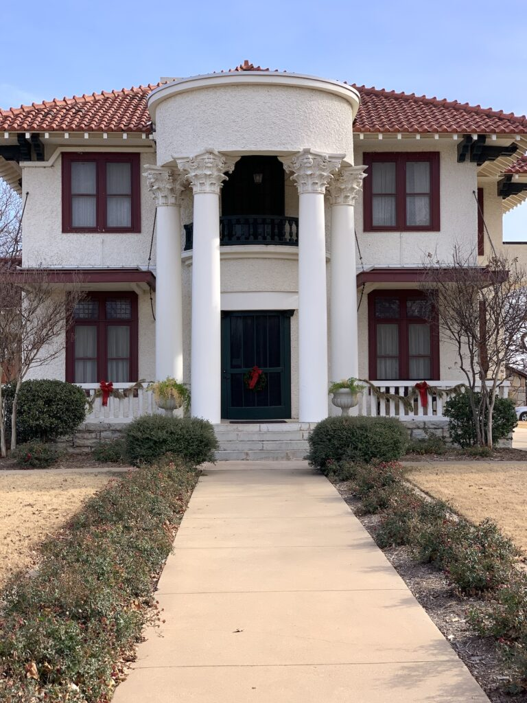 Recorre la histórica casa de Mattie Beal