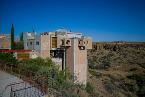 Arcosanti Guía de Viaje por carretera de Phoenix a Sedona