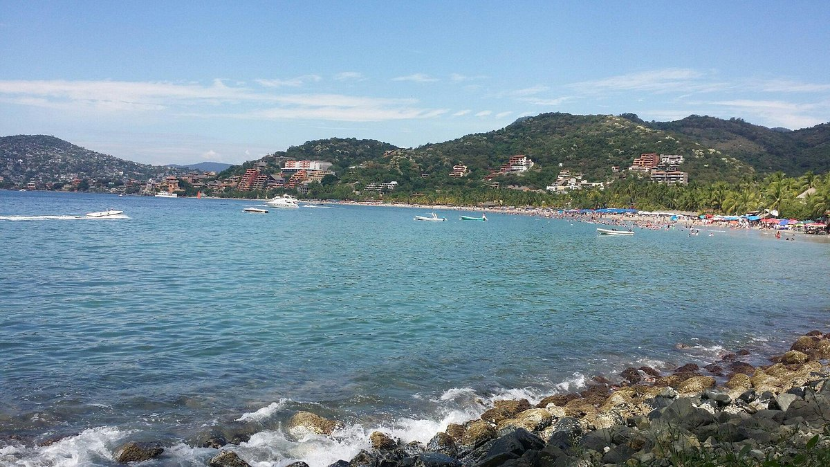 Bahia-de-Zihuatanejo-Lugares-para-visitar-en-Ixtapa 6 Maravillosos Lugares para visitar en Ixtapa, México