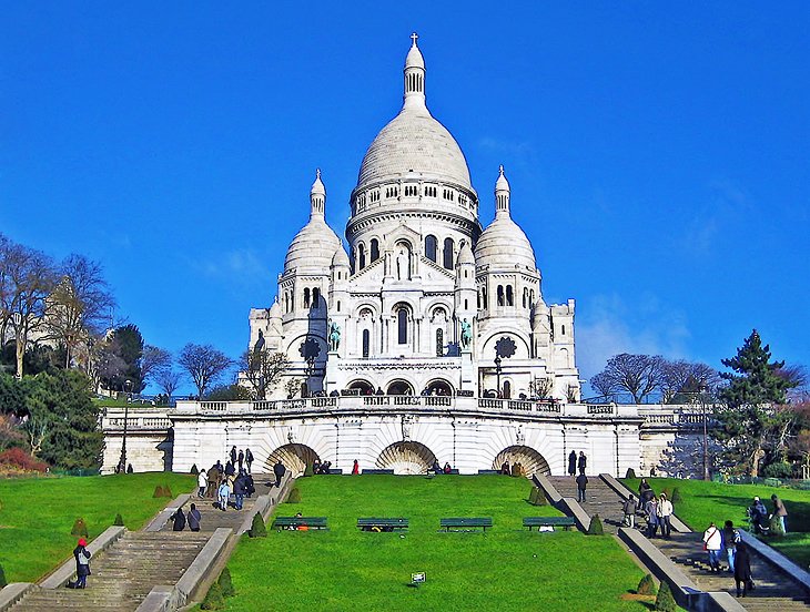 Basilica-del-Sagrado-Corazon 12 Iglesias de París altamente recomendadas