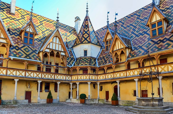 Beaune 26 Mejores lugares para visitar en Borgoña