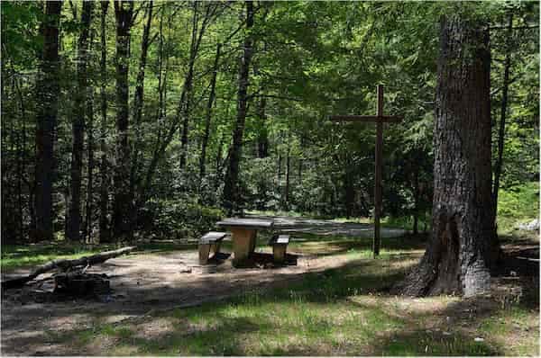Blue-Valley-Dispersed-Camping-1 8 Lugares para Acampar en el Bosque Nacional Nantahala