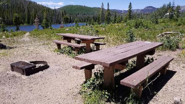 Campamento-del-Lago-Teal Camping en Medicine Bow-Routt y Thunder Basin