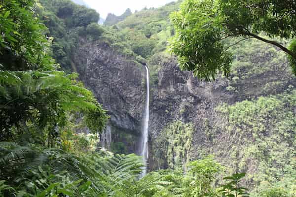 Cascadas-de-Fautaua 10 Lugares de Tahití que debes Conocer en tu Viaje