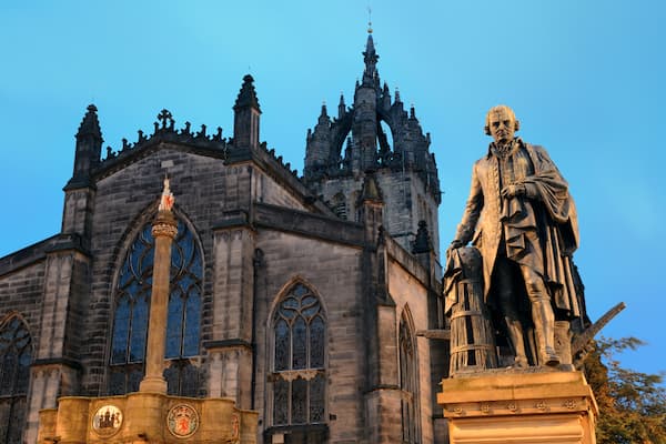 Catedral-de-San-Giles 21 Destacadas atracciones turísticas de Edimburgo