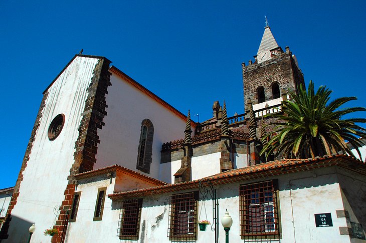 Catedral 16 Principales atracciones turísticas de Funchal en Madeira, Portugal