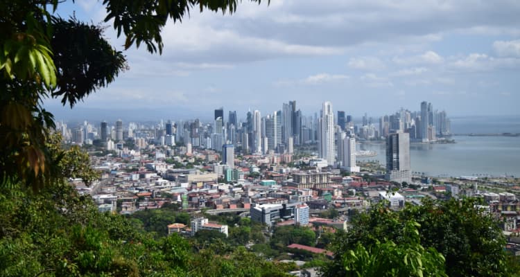 Ciudad-de-Panama-Panama 10 Destinos Soleados y Cálidos para los amantes del bronceado