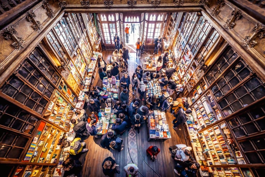 Clasificada-como-una-de-las-mejores-librerias-del-mundo Conoce la impresionante Livraria Lello de Portugal