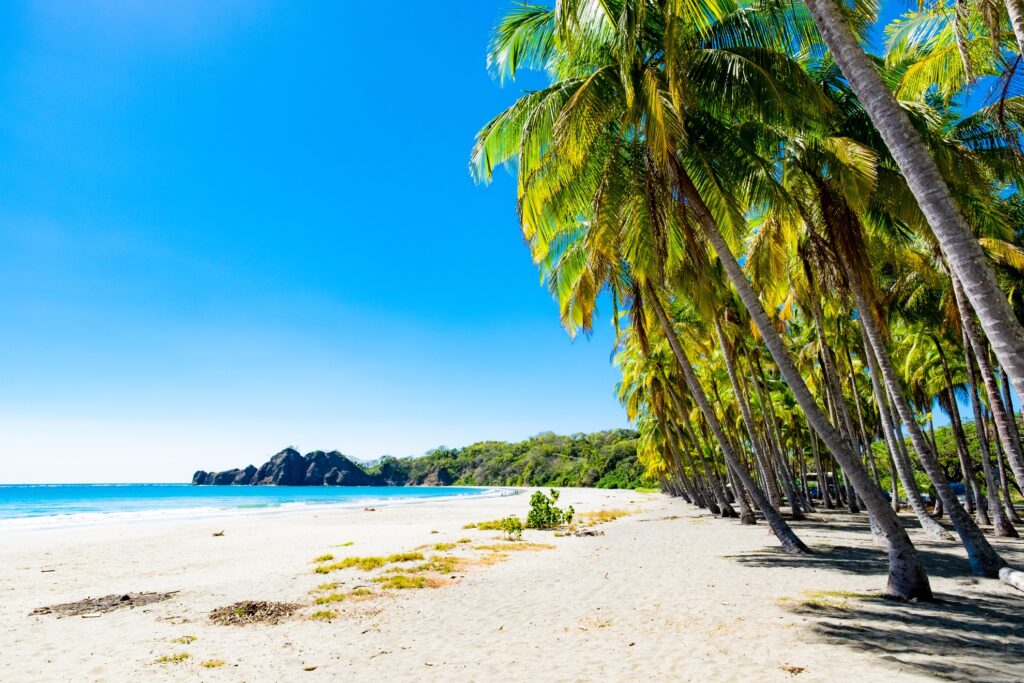 Clima-calido-y-soleado-en-la-peninsula-de-Nicoya Razones para vivir en la península de Nicoya en Costa Rica