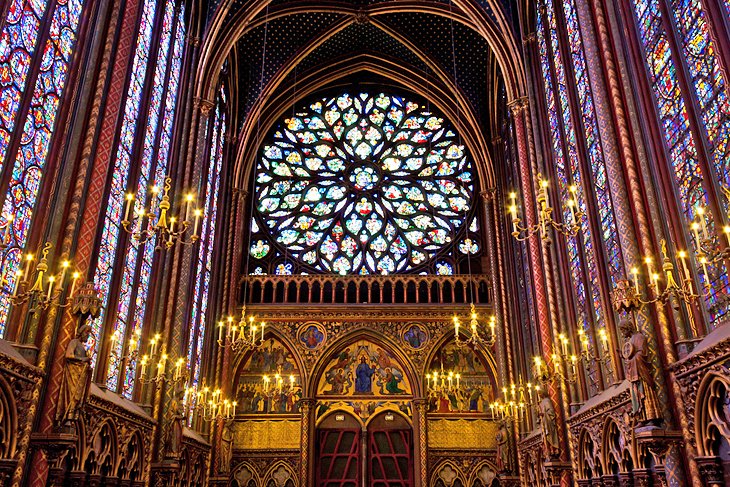 Conciertos-musicales-en-la-Sainte-Chapelle 31 Atracciones turísticas de París recomendadas por expertos