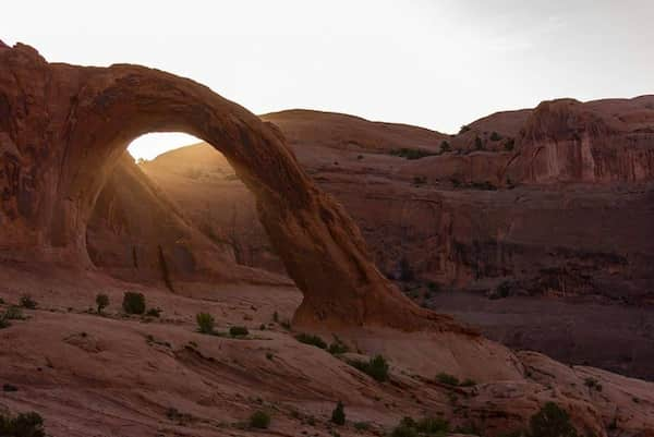 Corona-Arch-Trail 15 Espectaculares Caminatas cerca de Moab