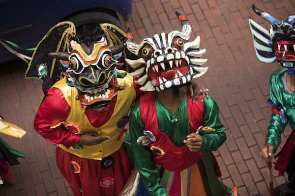 Diablos-sucios Gózate el Carnaval de Panamá ¡Una Experiencia Inolvidable!