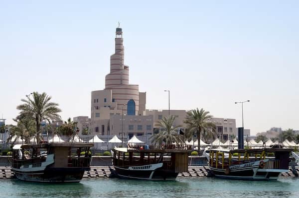 Doha-Corniche-Atracciones-Turisticas-en-Qatar Principales Atracciones Turísticas en Qatar que Debes Conocer