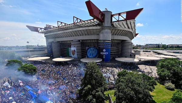 El-estadio-de-San-Siro-la-casa-del-Inter-y-del-AC-Milan Estadio San Siro: Donde juegan los dos equipos de fútbol más relevantes de Milán