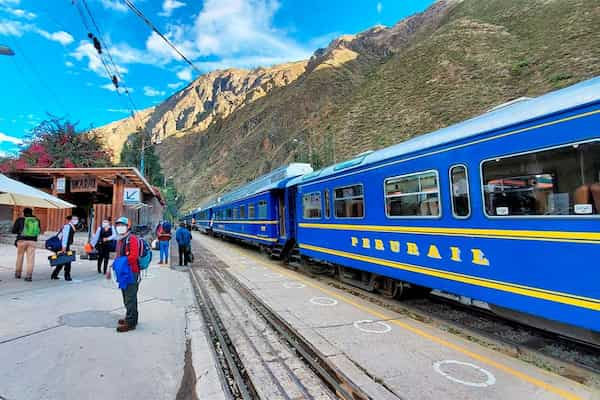 Elija-sabiamente-su-transporte-y-traiga-su-documentacion 9 Cosas que Debes Saber antes de Visitar Machu Picchu