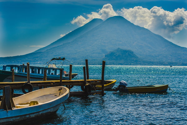 Entorno-Impresionante-2 Atitlan: el lago dentro de un cráter volcánico en Guatemala