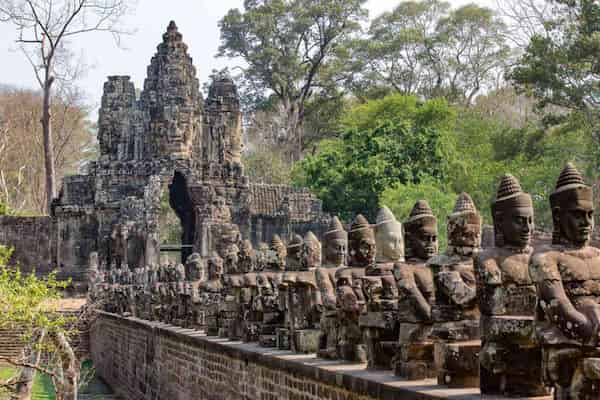 Habla-de-la-cultura-camboyana Visita Angkor Wat en Camboya ¡Te Dejará sin Palabras!